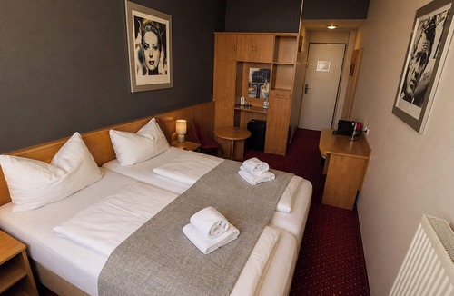 Passau Hotel | DORMERO Express Hotel Passau