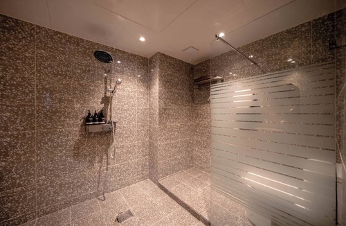 Dongcheon-dong Hotel | DORT B