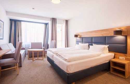 Center House | Double room comfort - City Hotel Valois GmbH