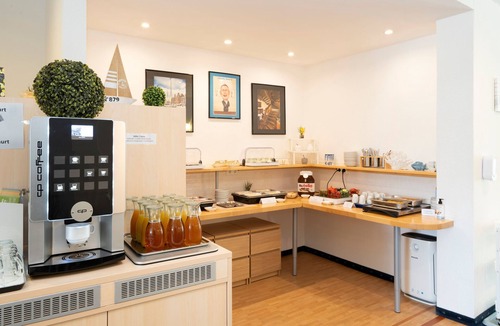 Lubeck City Centre House | Double room with 2 extra beds - Baltic Hotel in Lübeck