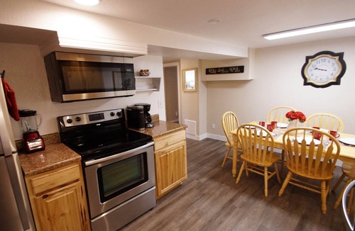 Golden House | Downtown Golden Walkout, 3 Bedroom Home Just Minutes From Downtown Golden