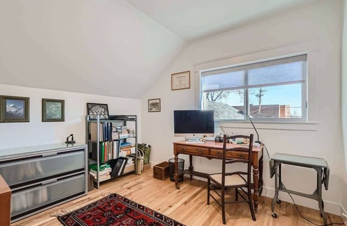 Louisville House | Downtown Louisville 3-BDR Fully Furnished Gem