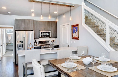 Rendezvous House | Downtown WP Cabin 40 I Great Views I Hot Tub I Discounted Attractions