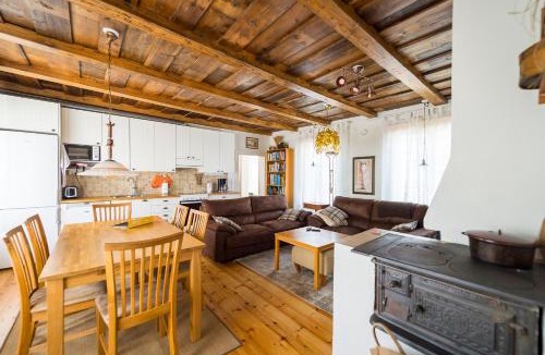 Vaasa Apartment | Dream Cottage in Center - AinaBnb - Residence Kappsäcken