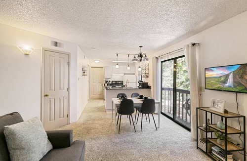 Englewood Condo | DTC Apartment! Perfect for Your Extended Stay!