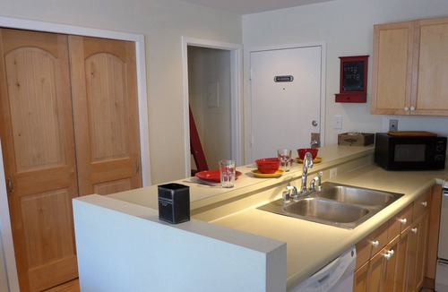 Vail Apartment | East Vail Studio on bus route