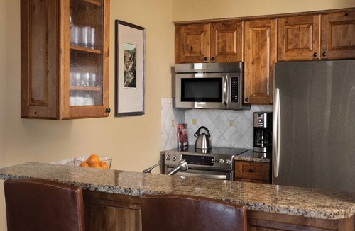 Beaver Creek Cabin | Elegant and comfortable! 2 Bedroom Condo at the Hyatt Mountain Lodge