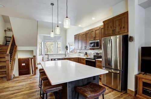 Warrior's Mark House | Elegant, remodeled townhome, close to town and the slopes!