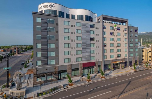 Downtown Colorado Springs Hotel | Element by Marriott Colorado Springs Downtown