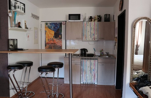 Altstadt - Sankt Lorenz Apartment | Elite Studio Apartment