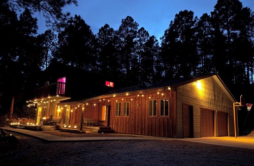 Forest Lakes House | Enchanting Cabin with AC + Hot Tub near Durango - Sleeps 12