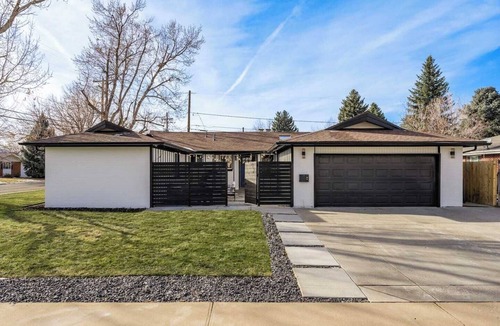 Allendale Area House | Entertainer's Dream with Hot Tub & Games