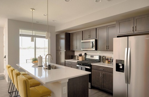Dupont House | Entire Home - Sleeps 12, Pool Table & Foosball