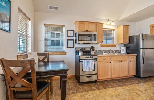 Dover Bay House | Escape to "Lakeside Hideaway" in Dover Bay — a cozy bungalow just steps from the water and resort amenities!