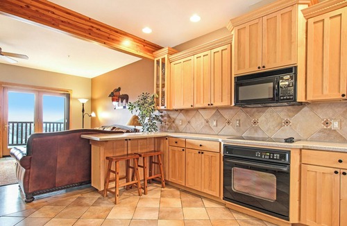Estes Park Condo | Estes Park Vacation Lodging