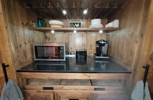Littleton Apartment | Exclusive 2 Bedroom Garden Level Apartment in Lovely Littleton Colorado!