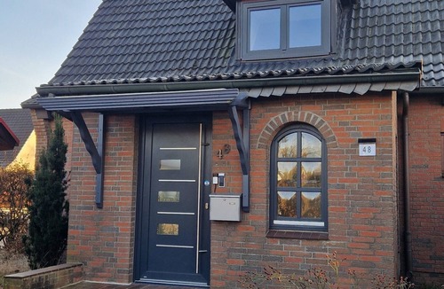 Norderstedt House | Exclusive Hamburg suburban villa with garden