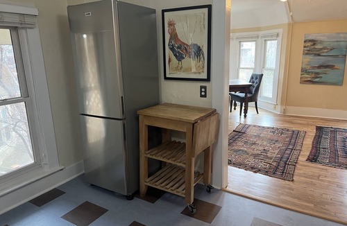 Lower Arapahoe Apartment | Executive monthly rental. Newly remodeled Victorian gem on West Pearl Street.
