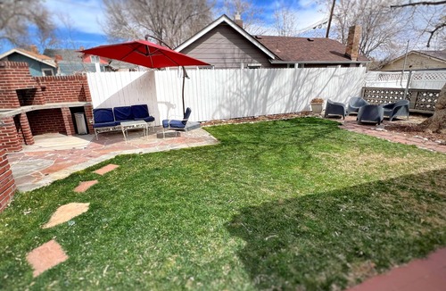 Barnum West House | Expansive Luxury Downtown Haven Family Friendly, 4 Bedroom, 2 Bath, Fenced Yard