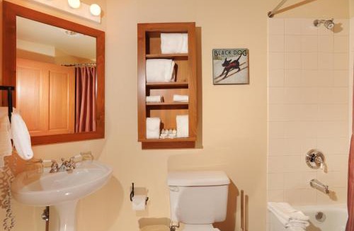 River Run Resort | Expedition Station Condos by Vail Resorts