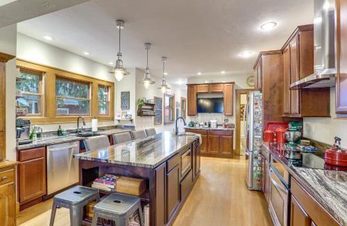 Berkeley House | Explore Denver! Welcoming Home w/Porch & Yard