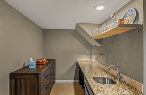 Sunnyside House | Explore Highlands Neighborhood - Walkability - Grill - Beautiful Patio