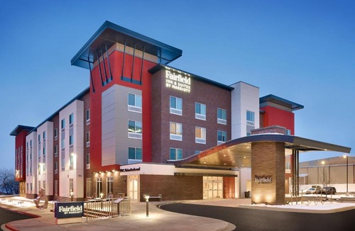 Union Square Hotel | Fairfield by Marriott Inn & Suites Denver West - Federal Center