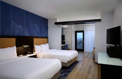 Highland Hotel | Fairfield Inn & Suites by Marriott Denver Downtown