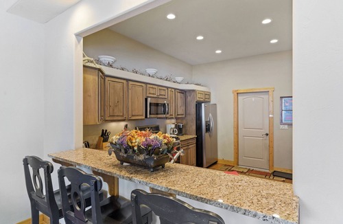 Steamboat Springs House | Families Check This one Out! Sauna| 2 living rooms| Toy Closet