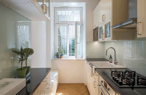 Maximilianeum Apartment | Family Destination, English Garden, Beer Garden, Wienerplatz