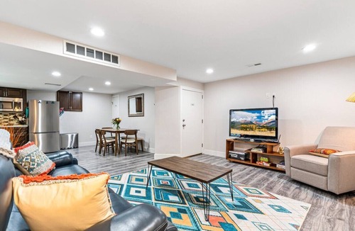 Alta Vista Area House | Family Friendly 2bd 1ba, close to 70 exit in Arvada, CO.