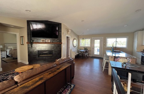 Woodmoor House | Family Friendly Access to the Front Range. Pets OK!