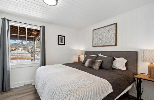 Allenspark House | Family-Friendly Mountain Cabin with Hot Tub near Estes Park & Rocky Mountain National Park, Ferncliff Colorado