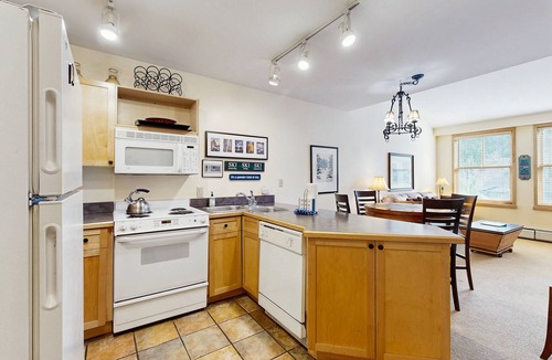 River Run Condo | Family-friendly mountain retreat with shared pool and hot tub - walk to gondola