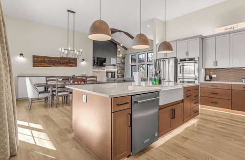 Grand Junction House | Family-Friendly Luxury - Sleeps 16 - Close to CMU, Wineries & LDS Temple