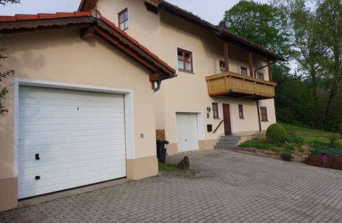 Furth im Wald Apartment | Ferienwohnung am Fuße des Hohen Bogen