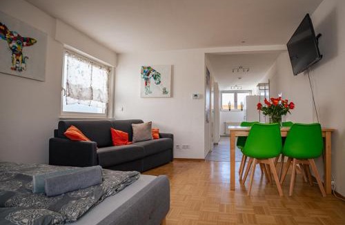 Friedrichshafen Apartment | Ferienwohnung Charlotte Sonnenschein