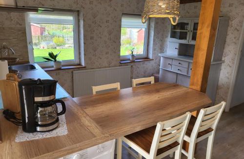 Steinbergkirche Apartment | Ferienwohnung Ebsen