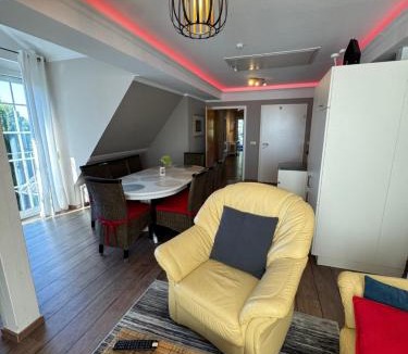 Klein Bollhagen Apartment | Ferienwohnung im Poolhaus mit Ostseeblick