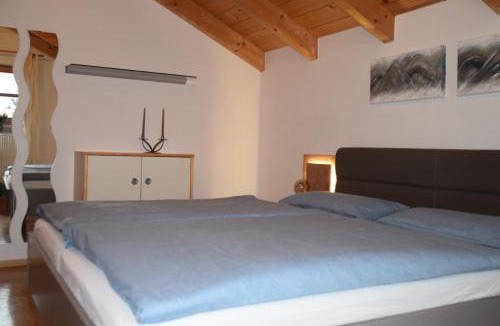 Habischried Apartment | Ferienwohnung Petra