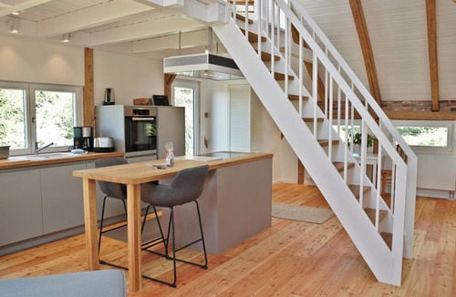 Brodersby Apartment | Ferienwohnung "scheunenloft" in Brodersby-burg