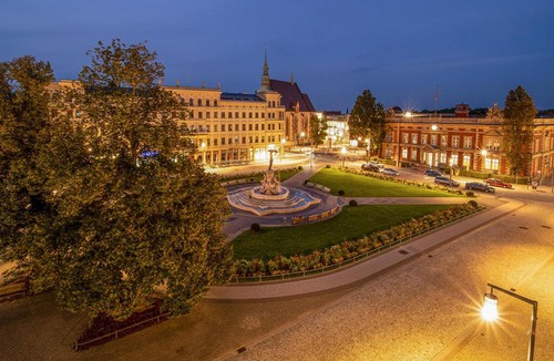 Biesnitz Apartment | Ferienwohnung Villa Bismarck mit Sauna und Whirlpool