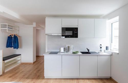 Ueberlingen Apartment | Ferienwohnungen SEEELF - Luv Stay