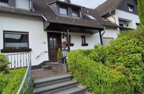 Hellenthal Apartment | Fewo EifelLenz