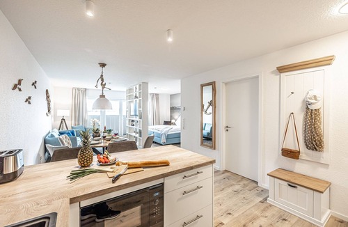 Schleswig Apartment | Fjord-Koje 4 - Shower, Balcony, Garden Furniture, Underfloor Heating, Parking