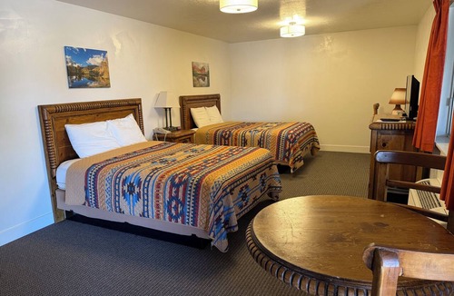 Blanding Hotel | Four Corners Inn