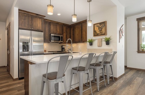 Fraser Condo | Fraser condo!- Enjoy a pet-friendly stay with access to amenities