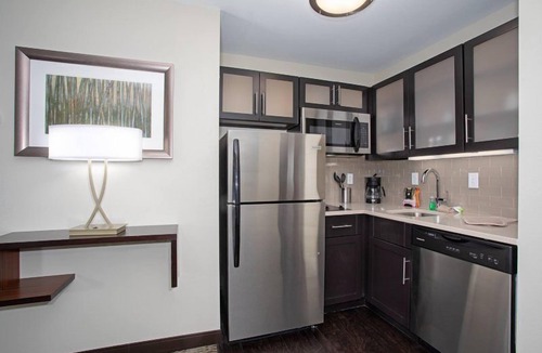 Littleton Condo | FREE Daily Breakfast Included. Minutes from Downtown Denver!