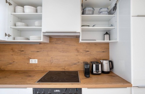 Erdberg Apartment | Fresh Landstraße 1BR w/Pool, Gym & Cellar, nr Hyblerpark, by Blueground