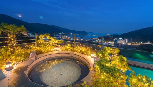 Irun-myeon Hotel | Friemily Pool Villa & Hotel